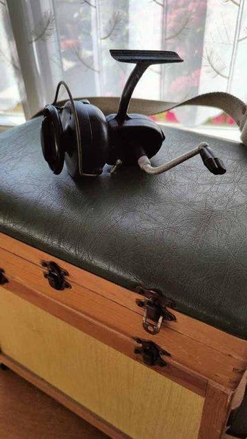 Caisse (2) - Panier de pêche - 36cm + moulinet Bam 300 -