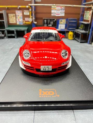 IXO 1:18 - Voiture miniature - Porsche 911 (997) RWB