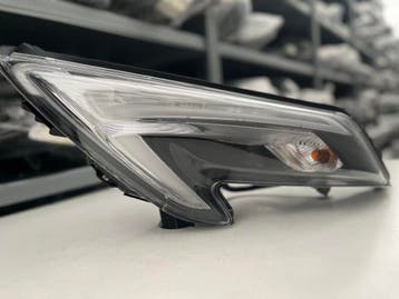 NISSAN JUKE F15 LIFT LED KOPLAMP LINKS 26125BV80A, Verzenden