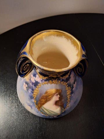 Royal Bonn / Franz Anton Mehlem - Dingendorf - Vase - 2870 -