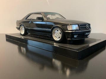 Otto Mobile 1:18 - Model sportwagen - Mercedes-Benz 560 SEC