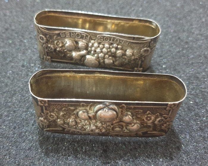 Servethouders (2) - .833 zilver - 2 zilveren servetringen, Antiek en Kunst, Antiek | Zilver en Goud