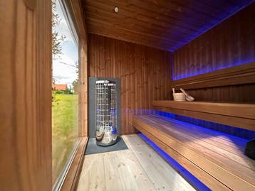 Buitensauna Thermowood | Panorama tuin sauna | Fins Modern, Ophalen of Verzenden, Nieuw, Fins of Traditioneel, Complete sauna