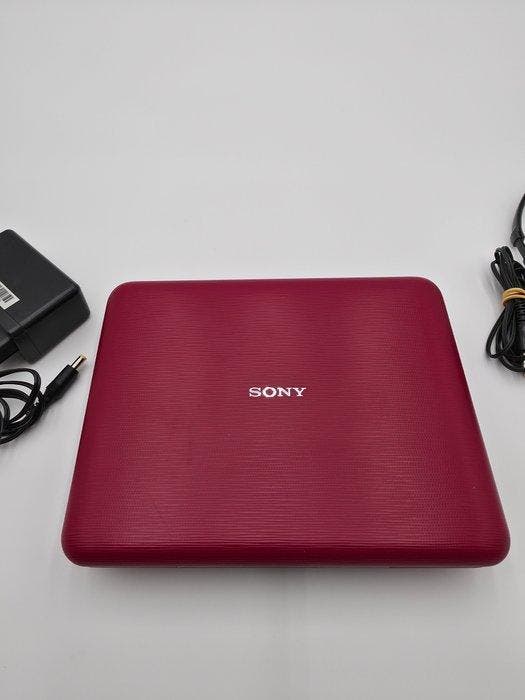 Sony red DVP-FX750 Portable DVD Player – 7” Screen, Collections, Appareils photo & Matériel cinématographique
