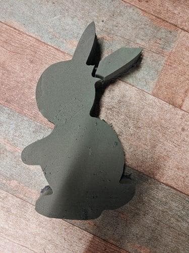 Oasis® mini rabbit konijn haasje steekschuimvorm opzij met, Hobby & Loisirs créatifs, Bricolage