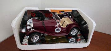 Bburago 1:18 - Modelauto - Jaguar SS 100 (1937), Nieuw