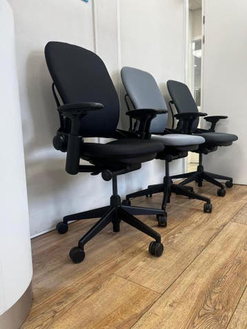 Refurbished Steelcase Leap V2 Bureaustoelen - 3 kleuren, Overige kleuren, Verzenden, Zo goed als nieuw, Bureaustoel
