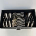 Christofle - Bestekset (71) - Model Coquille Berain -