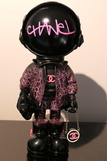 RichART - Astronaute version Chanel avec son sac