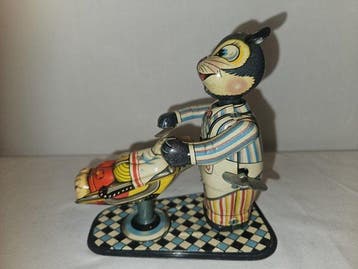 TPS - Speelgoed Cat chaving rabbit - 1950-1960 - Japan