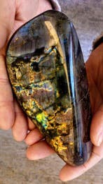 Labradorite - rare Chameleon Gold - Silver Violet - Pink -