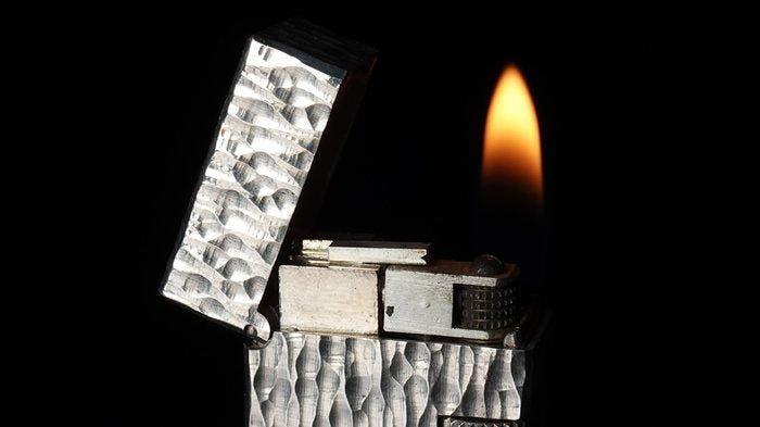 Dunill - Bark Pattern Rollagas Lighter - Zonder minimumprijs, Collections, Articles de fumeurs, Briquets & Boîtes d'allumettes