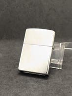 Zippo - Classic Street Chrome – “ New York Taxi ” Design -, Nieuw