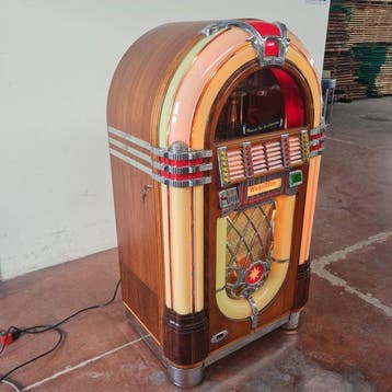 Wurlitzer - 1015 Jukebox, Nieuw