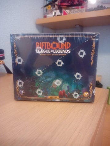 Riot Games - 4 Sealed box
