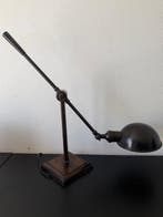 Lampe de table - rust-patina - Architecte articulé