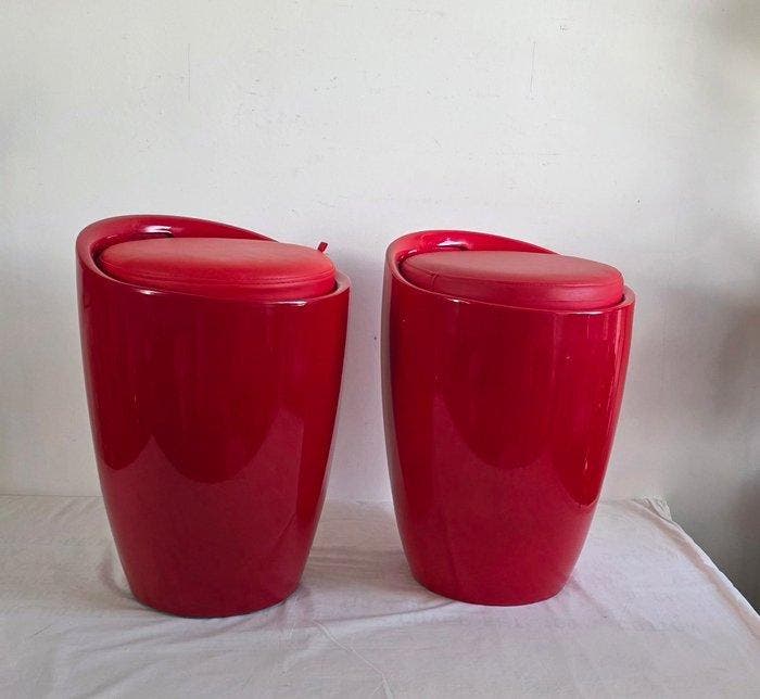 Kruk - ABS - Twee krukken., Antiek en Kunst, Curiosa en Brocante