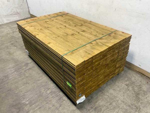 Veiling - 125x Europees vuren plank fijnbezaagd 179,5x14,5x1, Doe-het-zelf en Bouw, Hout en Planken, Nieuw