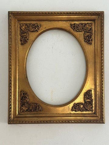 Lijst - Walnoot - H : 42 cm
