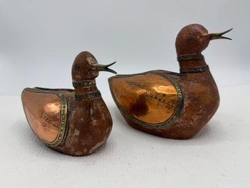 Ornement décoratif (2) - Europe - canards