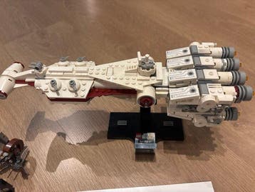 Lego Set - Star Wars - 75381 / 75376