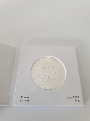 France. 50 Euro 2015 Astérix et la Paix (Sans prix de, Postzegels en Munten