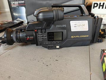 Philips VKR9300 (partially working) with many accessories