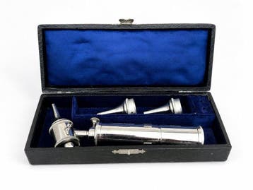 Rare Otoscope Set – D.R.G.M. - Medisch instrument - Metaal -