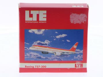 Schaal 1:500 Herpa 503624 Boeing 757-200 LTE Internationa..., Ophalen of Verzenden, Zo goed als nieuw