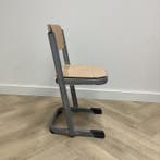 Project schoolstoel (rode stip) zithoogte 39 cm, Gebruikt, Hout, Eén