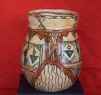 Pot - Poterie berbère kabyle ancienne - Cruche à lait ou à