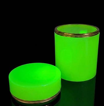 VNC - Vincenzo Nason - Doos - Uraniumglas, Opaline glas