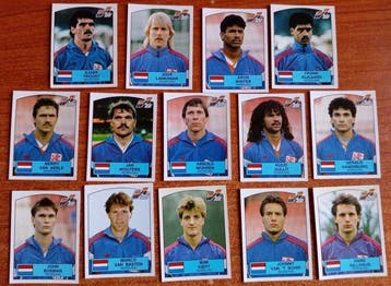 Panini - 27 Ensemble complet, Collections