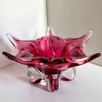 Chribska - Josef Hospodka - Kom - Pink Star Bowl - Glas