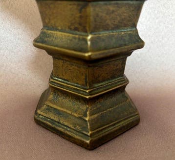 Antiek Wijwatervat - 1880- 1920 - Bronzen situla Neogotisch