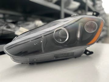 MASERATI GRANTURISMO M145 XENON BLACK KOPLAMP LINKS 240677, Verzenden