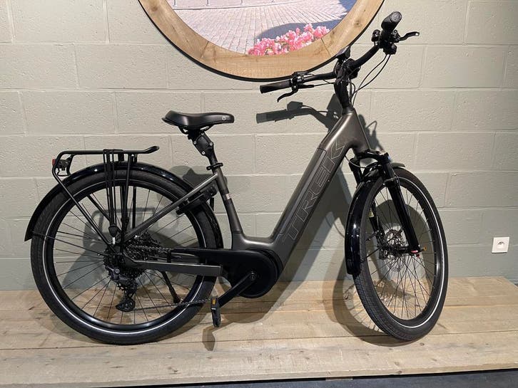 Trek Verve+ 5 Demofiets met 700 kilometer, Fietsen en Brommers, Elektrische fietsen, Zo goed als nieuw, Ophalen