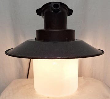 Elektrosvit - Wandlamp - 13711 - Emaille, Bakeliet & Opaline