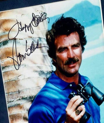 Magnum P.I. - Tom Selleck (Thomas Magnum) Premium Framed,, Nieuw