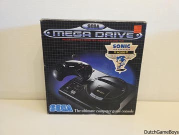 Sega MegaDrive - Console - Sonic The Hedgehog - Boxed, Games en Spelcomputers, Spelcomputers | Sega, Verzenden, Gebruikt