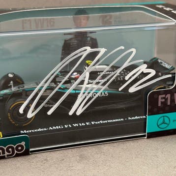 Mercedes - F1W16 Hand Signed Model - Andrea Kimi Antonelli -, Nieuw