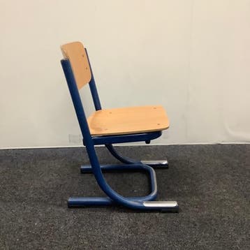 complete set 15 stuks schoolstoelen Presikhaaf (roze stip),, Gebruikt, Hout, Vijf, Zes of meer stoelen