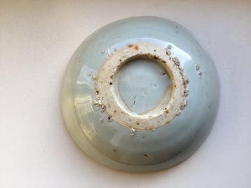 Ming Chinees porselein - Ming porselein 1500 era - Schotel -, Antiek en Kunst
