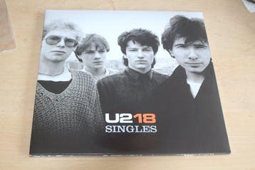 U2 - U218 Singles 2LP + Fire - LP albums (meerdere items) -, Cd's en Dvd's, Nieuw in verpakking