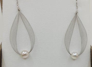 Oorbellen - 18 karaat Witgoud - 7 mm Akoya parels, Nieuw