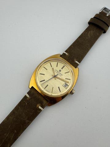 Junghans - gold dial - Sans prix de réserve - Homme - 1960, Handtassen en Accessoires, Horloges | Heren, Nieuw