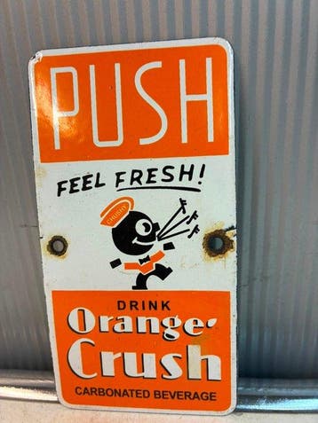 Vintage Orange Crush reclamebord – “Feel Fresh!” –