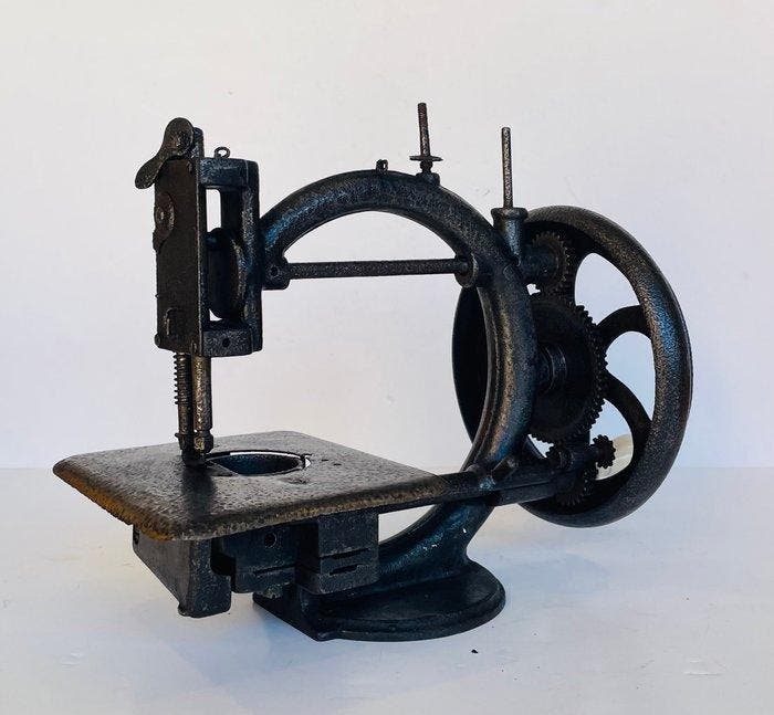 Machine à coudre - Fonte, Antiek en Kunst, Kunst | Designobjecten