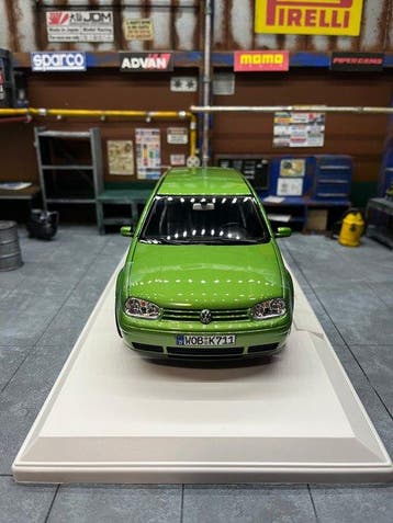 Norev 1:18 - Modelauto - Volkswagen Golf GTI, Cosmic Green, Nieuw