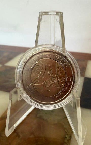 Italie. 2 Euro 2002 Con difetto di produzione del tondelo